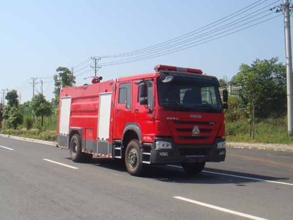 豪沃單橋水罐消防車8噸（國五）