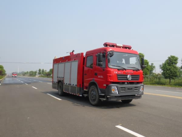 東風專用水罐消防車6噸（國五）