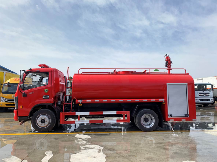 東風(fēng)8噸消防灑水車（國六）
